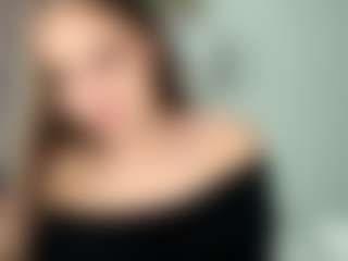 Live cam show with Beatrice - Public on Camsoda