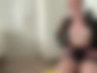 Beatrice's Live Sex Cam Show
