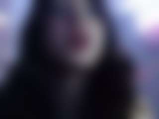 Live cam show with Sweety Coraline - Straight on AdultVida.com