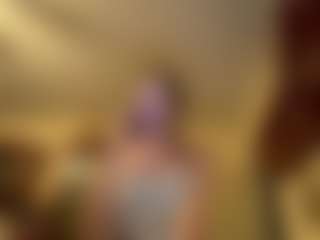 Lina's Live Sex Cam Show