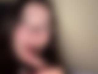 Lina's Live Sex Cam Show