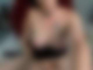 Live-Cam-Show mit LucyGrayyy - Gape auf Camsoda