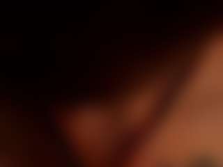 Live cam show with Lucy - Average on Dare Cams