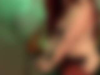 Spettacolo in cam dal vivo con Lucy - Young Adult su Camsoda