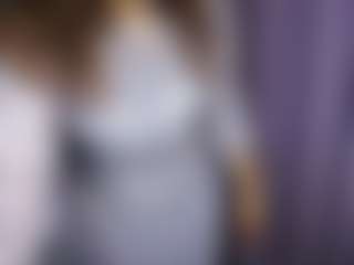 Live cam show with MelodiLady - Interactivetoy Granny on boobsie.com