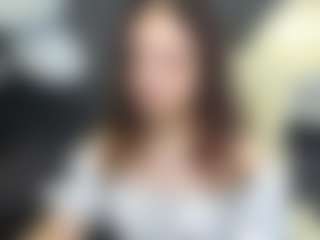 Live cam show with MelodiLady - New Brown Eyes on Cam Slut