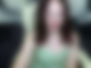 Live cam show with MelodiLady - Granny Brown Hair on Big Tits