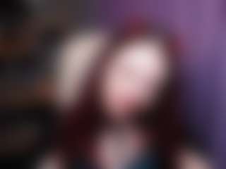 Live cam show with MelodiLady - Granny Squirt on CamwithHer