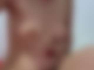 Mirza1992 MILF webcam performer live streaming
