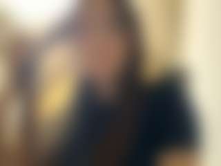 Live cam show with NevadaEschette - Athletic on Gym Cam Girls