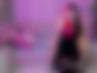 Live cam show with Ruby - Schoolgirl on StripNow