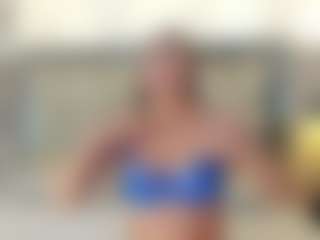 Scarlett-Saenz's Live Sex Cam Show