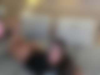 Scarlett-Saenz's Live Sex Cam Show
