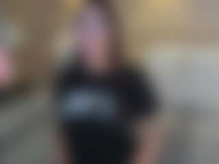 Scarlett-Saenz's Live Sex Cam Show