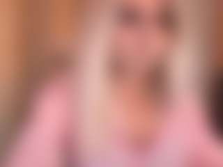 ShirleenKjolseth's Live Sex Cam Show