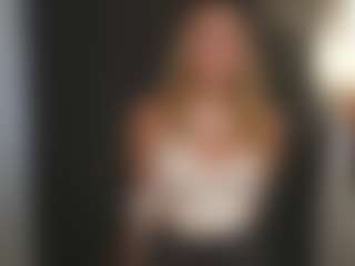 TeressaSieg's Live Sex Cam Show