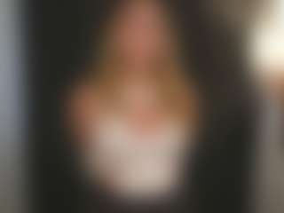 TeressaSieg's Live Sex Cam Show