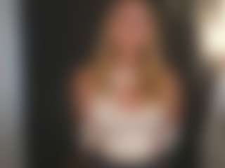 TeressaSieg's Live Sex Cam Show