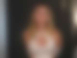 TeressaSieg's Live Sex Cam Show