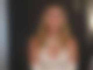 TeressaSieg's Live Sex Cam Show
