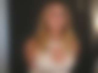 TeressaSieg's Live Sex Cam Show