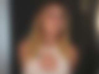 TeressaSieg's Live Sex Cam Show