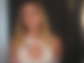 TeressaSieg's Live Sex Cam Show