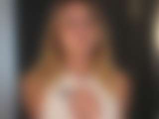TeressaSieg's Live Sex Cam Show