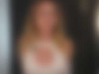 TeressaSieg's Live Sex Cam Show