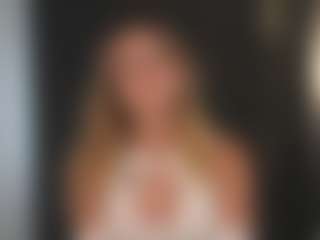 TeressaSieg's Live Sex Cam Show