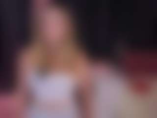 Live cam show with TeressaSieg - Blonde Hair Teen (18+) on Camsoda