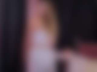 TeressaSieg's Live Sex Cam Show
