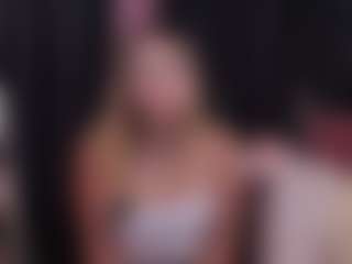 TeressaSieg's Live Sex Cam Show