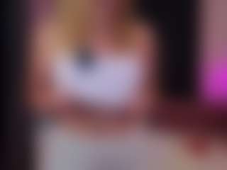 TeressaSieg's Live Sex Cam Show