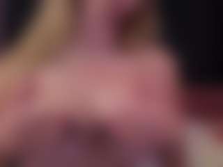TeressaSieg's Live Sex Cam Show
