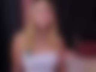 TeressaSieg's Live Sex Cam Show