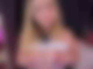 TeressaSieg's Live Sex Cam Show