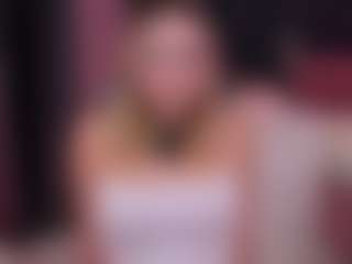 Live cam show with TeressaSieg - Blonde Hair Big Tits on Streamer API