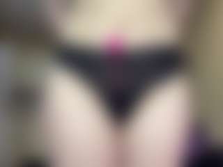 Live cam show with TiffaniePadmore - Strip on Camiplay Live