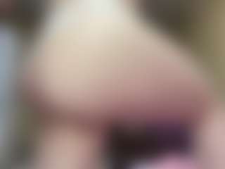 TiffaniePadmore's Live Sex Cam Show