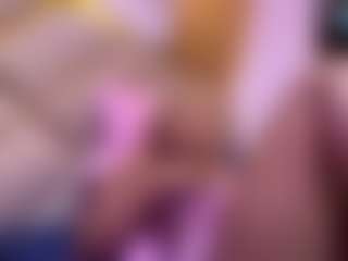 holywaterrrr's Live Sex Cam Show