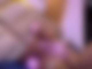 holywaterrrr's Live Sex Cam Show