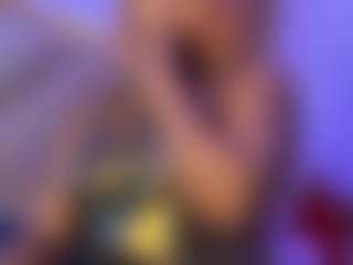 holywaterrrr's Live Sex Cam Show