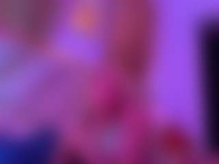holywaterrrr's Live Sex Cam Show