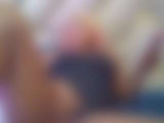 holywaterrrr's Live Sex Cam Show