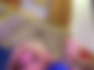 holywaterrrr's Live Sex Cam Show