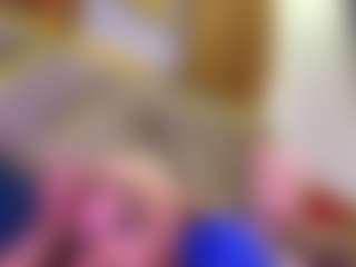 holywaterrrr's Live Sex Cam Show