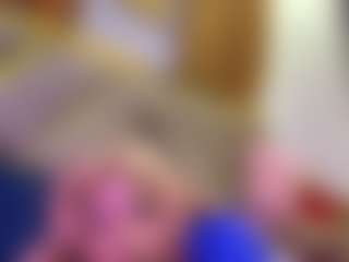 holywaterrrr's Live Sex Cam Show