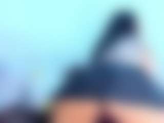 IssaSantanaa_3's Live Sex Cam Show