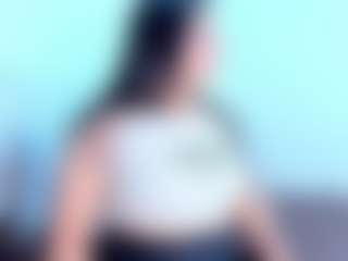 IssaSantanaa_3's Live Sex Cam Show
